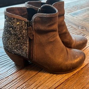 B2 sparkly bootie - gray